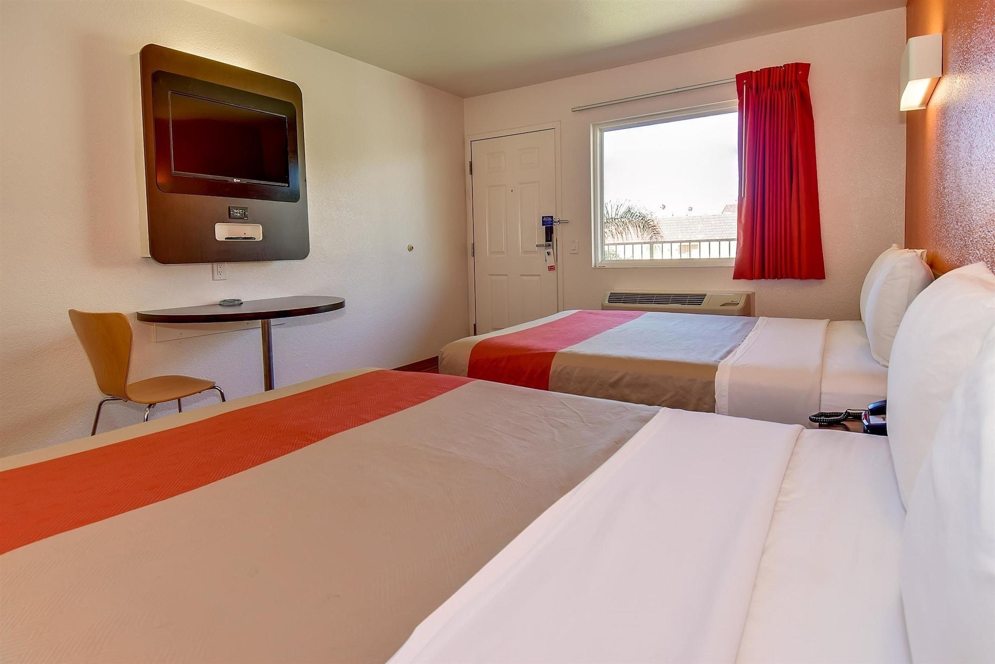 Motel 6-Riverside, Ca - South Eksteriør billede
